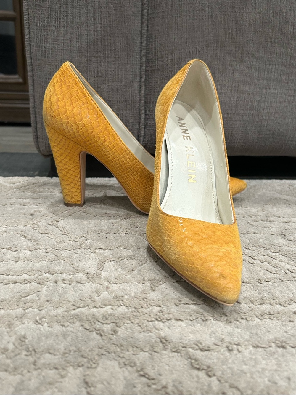 Anne Klein Mustard Faux Snakeskin Heels Size 7.5